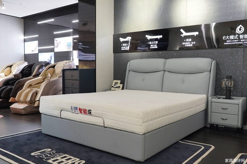芝华仕智能床测评：多变视觉设计巧饰精致小家 床垫软糯且互动性强（型号：40085床架+艾达床垫+阿尔法电动架）(图5)