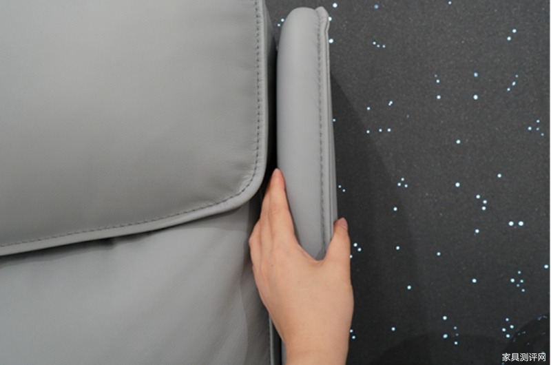 芝华仕智能床测评：多变视觉设计巧饰精致小家 床垫软糯且互动性强（型号：40085床架+艾达床垫+阿尔法电动架）(图7)