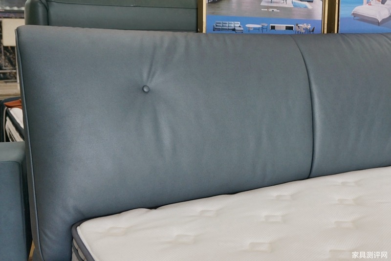 芝华仕5星软床测评：拥有“卧室沙发”的情调与便利 睡感细腻 实用性强！（型号：乐迪床架+红星尊典床垫）(图7)