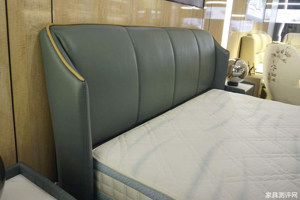 芝华仕智能床测评：半青皮高级床&精致护脊床垫 仪式感和氛围感拉满（型号：贝加尔床架+塞纳河一体式电动床垫）(图12)