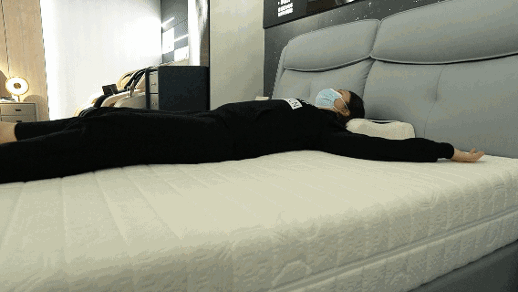 芝华仕智能床测评：多变视觉设计巧饰精致小家 床垫软糯且互动性强（型号：40085床架+艾达床垫+阿尔法电动架）(图26)