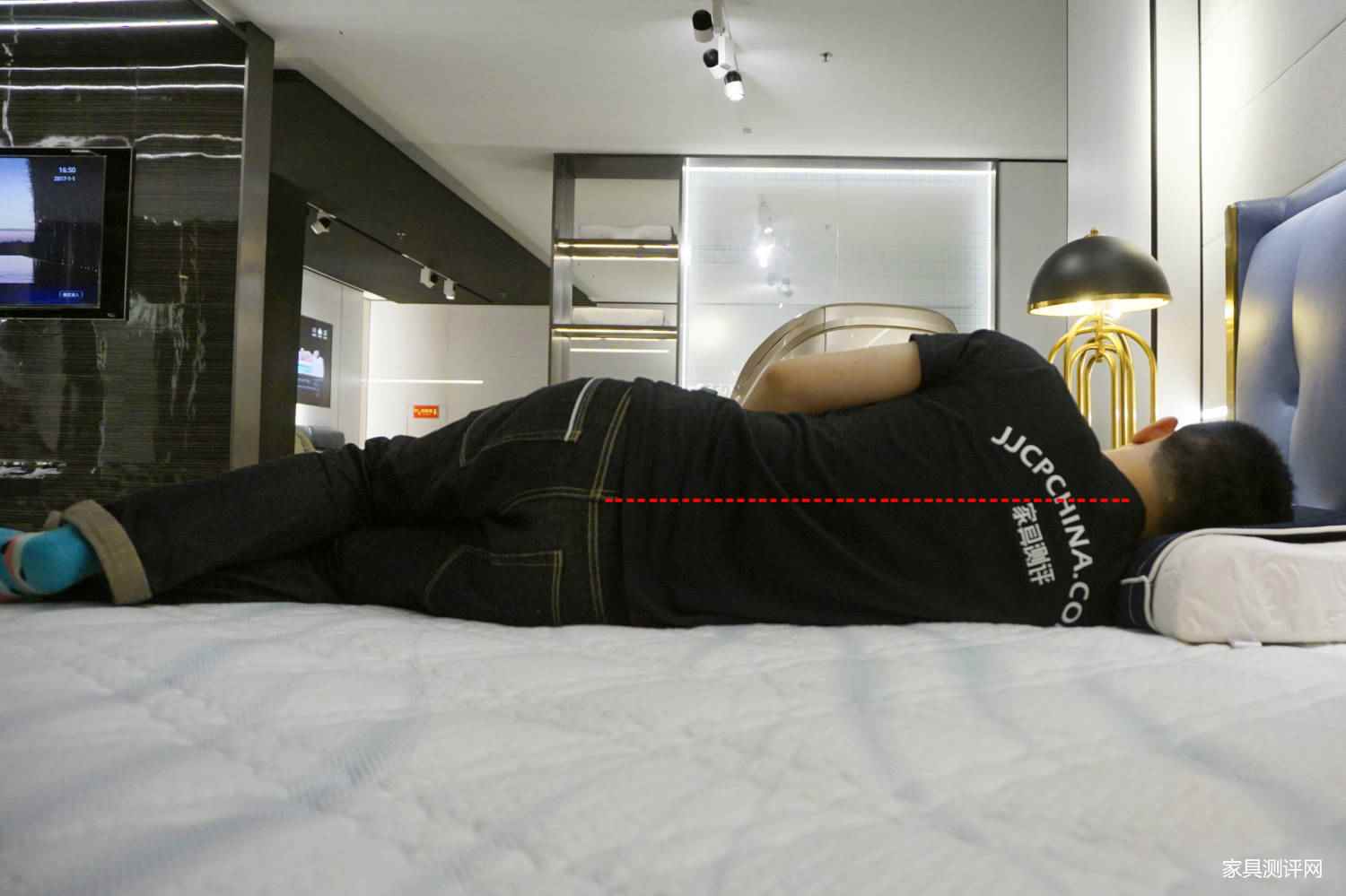 芝华仕智能床测评：半青皮高级床&精致护脊床垫 仪式感和氛围感拉满（型号：贝加尔床架+塞纳河一体式电动床垫）(图27)