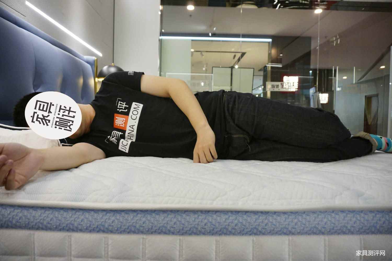 芝华仕智能床测评：半青皮高级床&精致护脊床垫 仪式感和氛围感拉满（型号：贝加尔床架+塞纳河一体式电动床垫）(图28)