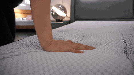 芝华仕智能床垫测评：细腻的硬睡感 为解乏而生 环保又助眠（型号：智能深眠1号垫）(图6)