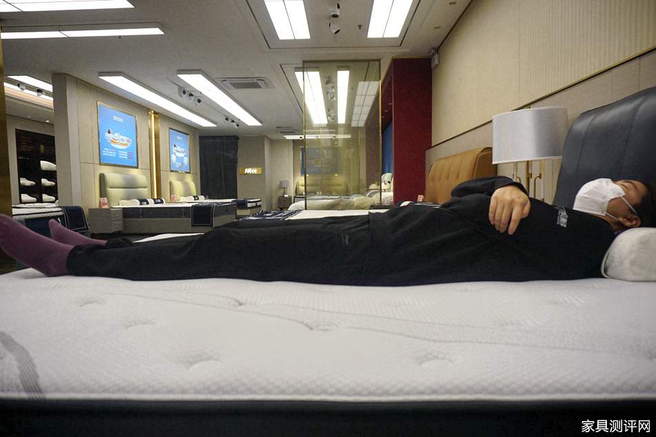 芝华仕5星床垫测评：灵动“双弹簧”体系 打造个性软睡感 睡眠品质up！（型号：5星深眠1号垫）(图14)