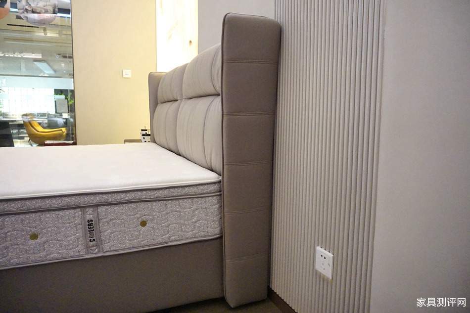 芝华仕5星软床测评：沉稳与慵懒的反差组合 刚柔并济的新中式3D床垫（型号：克里特床架+华辉床垫）(图6)
