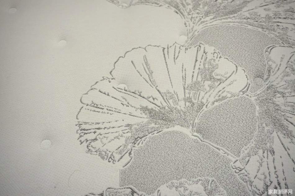 芝华仕5星床垫测评：国风款3D床垫：三分慵懒七分自然 超舒适 益睡眠（型号：5星旗舰垫）(图5)