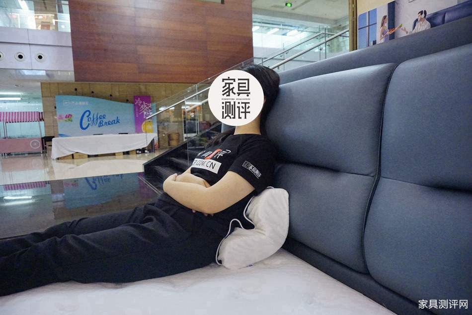 芝华仕5星软床测评：错落式设计抓人眼球 细节工艺走心 打造质感空间（型号：10533床架+美辰床垫）(图16)