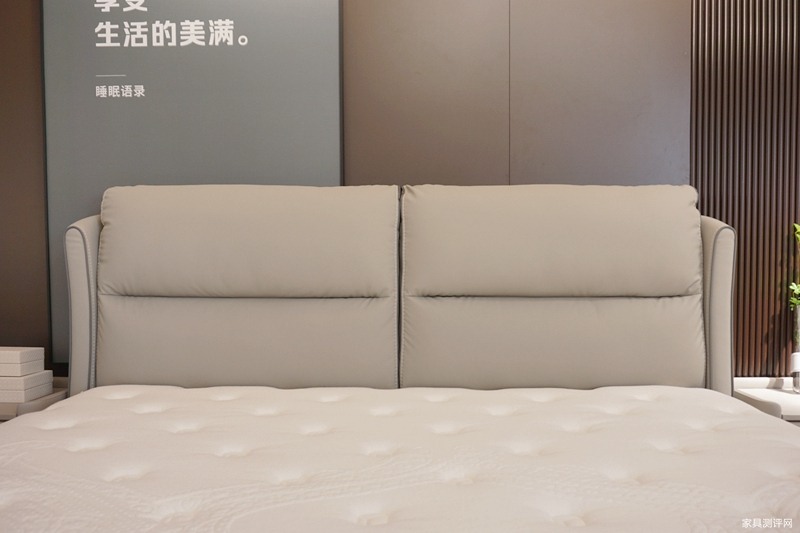 芝华仕5星软床测评：小而用心——小香风温柔床& 治愈系3D床垫（型号：10787床架+金辉床垫）(图4)