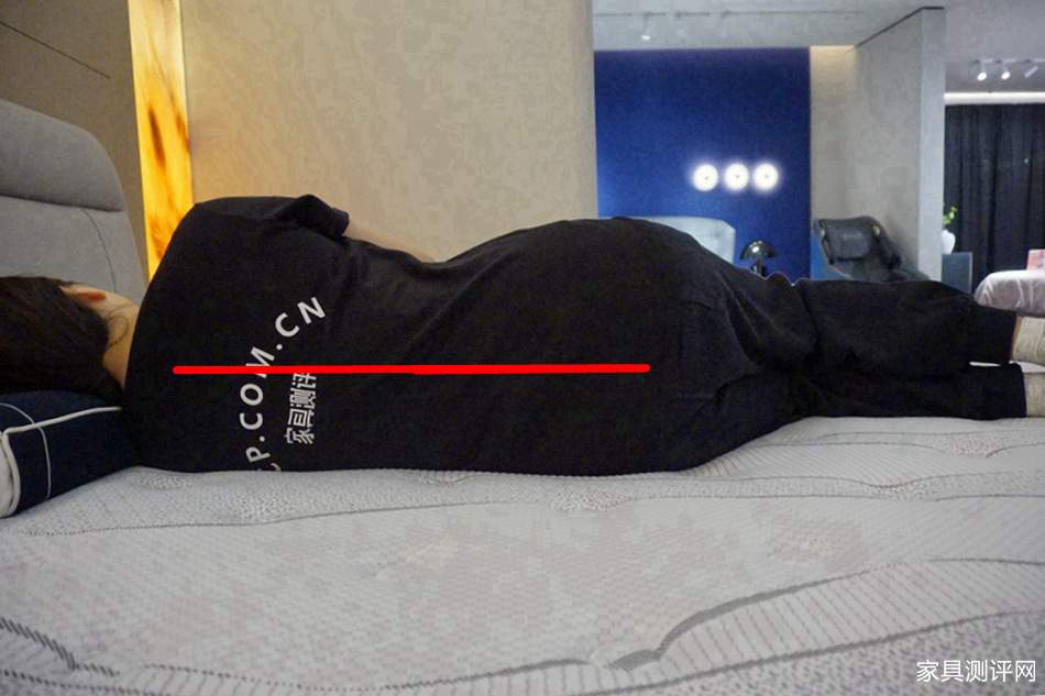芝华仕5星软床测评：轻薄化造型 柔缓压睡感 一键开启酣睡模式（型号：艾凡床架+艾凡二代床垫）(图30)