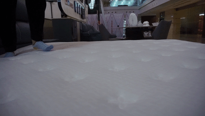 芝华仕5星软床测评：错落式设计抓人眼球 细节工艺走心 打造质感空间（型号：10533床架+美辰床垫）(图26)