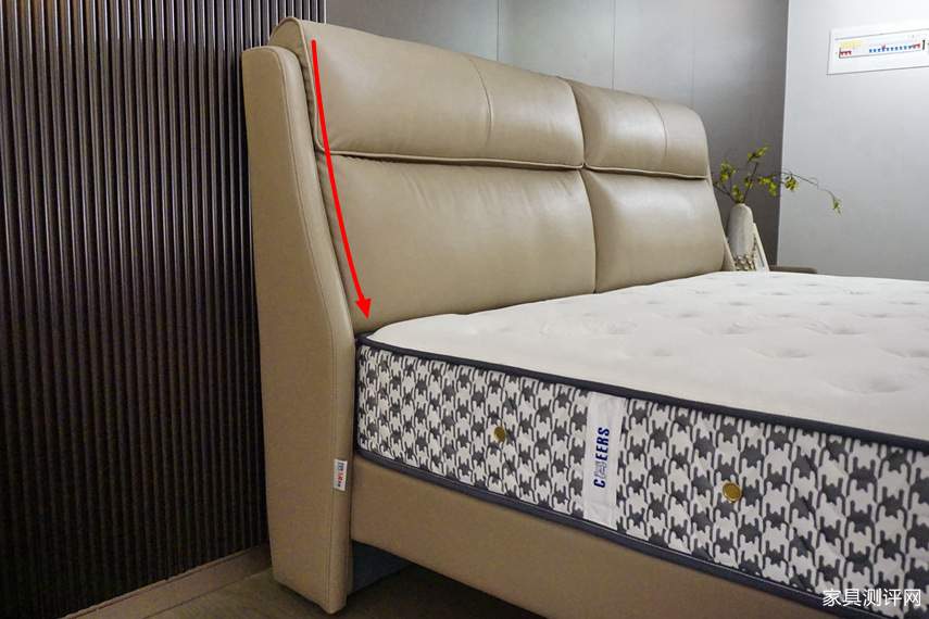 芝华仕5星软床测评：意式小方包造型 睡感无短板 打造质感卧室（型号：波托菲诺床架+波托菲诺床垫）(图5)