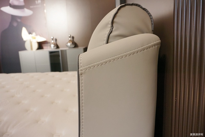 芝华仕5星软床测评：小而用心——小香风温柔床& 治愈系3D床垫（型号：10787床架+金辉床垫）(图14)