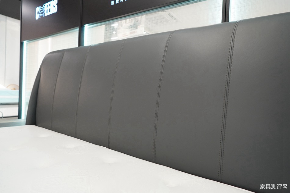 芝华仕智能床测评：给居家做减法 给生活做加法（型号：吉朗床架+斯蒂芬一体电动床垫）(图9)