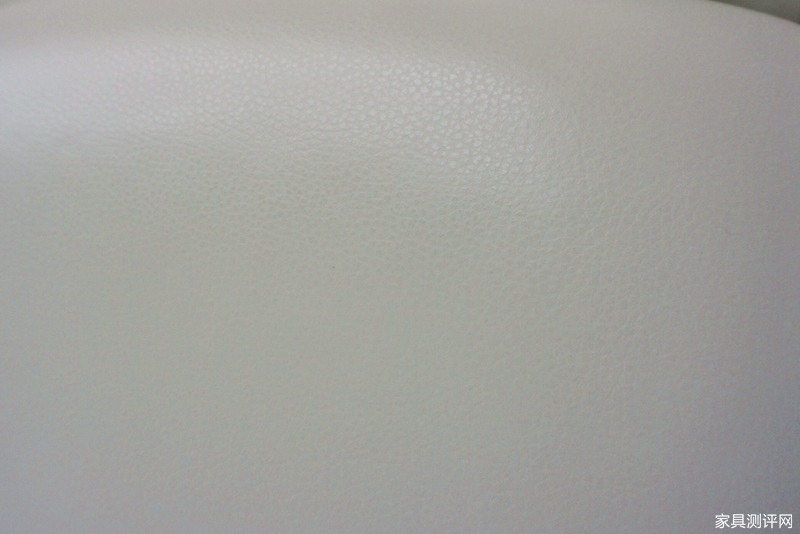 芝华仕5星床垫测评：有品！运动元素融入居家氛围 精准贴身睡感（型号：卡利亚电动床架+5星床垫30周年纪念款床垫）(图6)