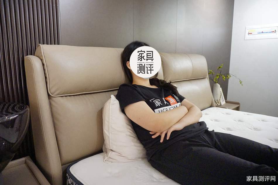 芝华仕5星软床测评：意式小方包造型 睡感无短板 打造质感卧室（型号：波托菲诺床架+波托菲诺床垫）(图18)