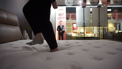 芝华仕5星软床测评：意式小方包造型 睡感无短板 打造质感卧室（型号：波托菲诺床架+波托菲诺床垫）(图25)