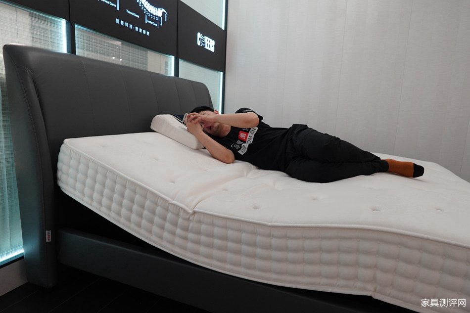 芝华仕智能床测评：给居家做减法 给生活做加法（型号：吉朗床架+斯蒂芬一体电动床垫）(图28)