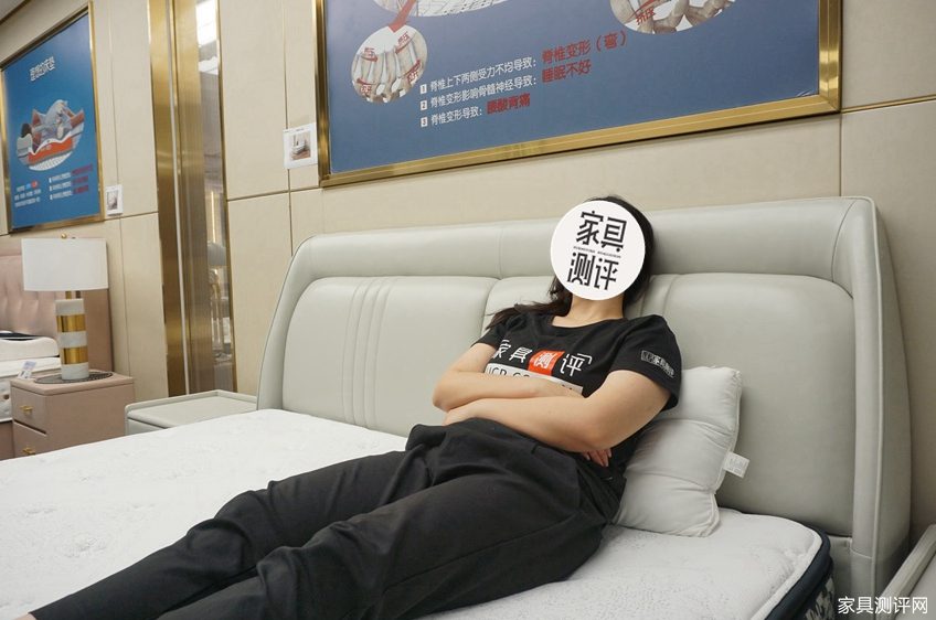 芝华仕5星床垫测评：有品！运动元素融入居家氛围 精准贴身睡感（型号：卡利亚电动床架+5星床垫30周年纪念款床垫）(图20)