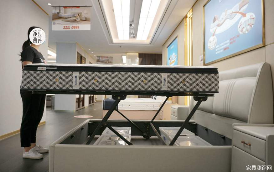 芝华仕5星床垫测评：有品！运动元素融入居家氛围 精准贴身睡感（型号：卡利亚电动床架+5星床垫30周年纪念款床垫）(图25)