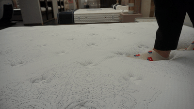 芝华仕5星床垫测评：有品！运动元素融入居家氛围 精准贴身睡感（型号：卡利亚电动床架+5星床垫30周年纪念款床垫）(图32)