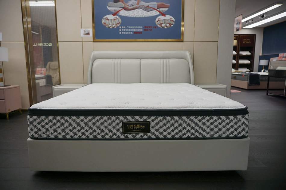 芝华仕5星床垫测评：有品！运动元素融入居家氛围 精准贴身睡感（型号：卡利亚电动床 - ��ý���鱨��վ