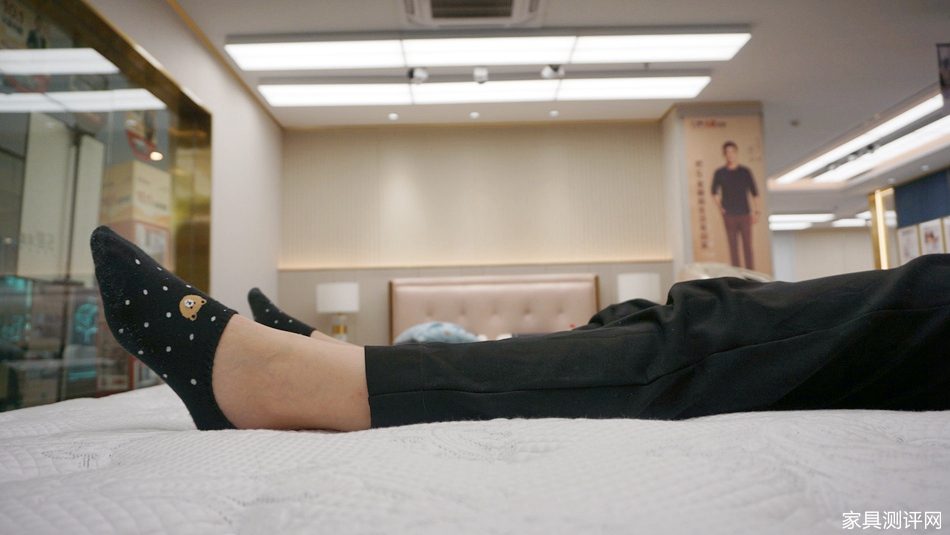 芝华仕5星床垫测评：派头足 品质也好 减震床垫软弹加倍（型号：10750电动套床）(图33)