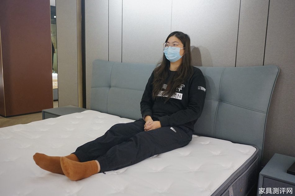 芝华仕5星软床测评：俏皮小猫造型&精巧尺寸设计 俘获年轻一族芳心（型号：颂佳床架+居然完美床垫）(图15)