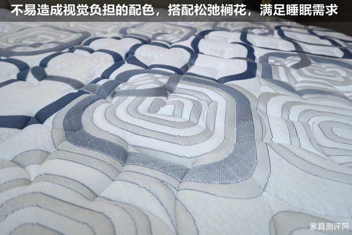 芝华仕5星床垫测评：兼容柔缓包裹与细腻承托 开启愉悦酣睡模式（型号：月星荣耀床垫）(图5)