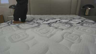 芝华仕5星床垫测评：兼容柔缓包裹与细腻承托 开启愉悦酣睡模式（型号：月星荣耀床垫）(图11)