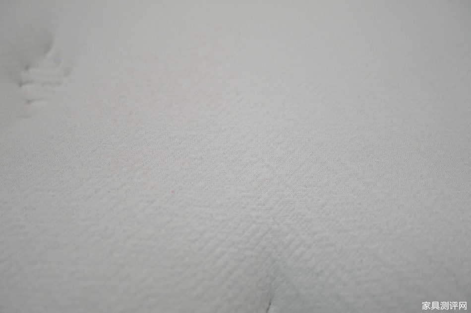 芝华仕5星软床测评：慵懒包裹型床垫 软得很有幸福感！（型号：华枝床垫）(图8)