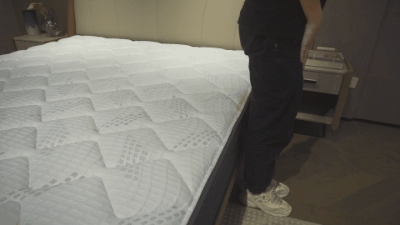 芝华仕5星软床测评：双床屏撞色设计 打造活力空间 床垫软糯宜睡眠（型号：芝初床架+芝初床垫）(图22)