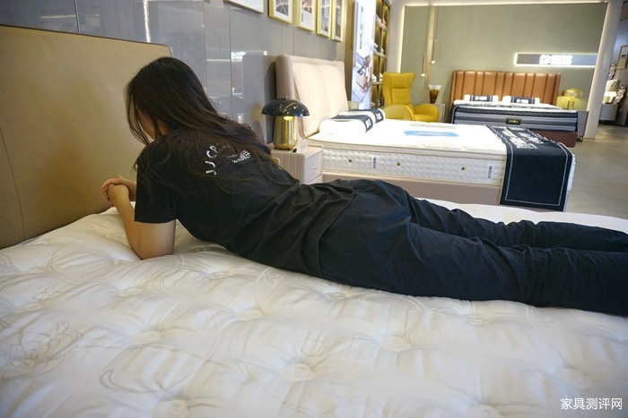 芝华仕5星床垫测评：极简美学设计 柔缓治愈睡感 让小家显高级有质感（型号：西奥多套床）(图37)