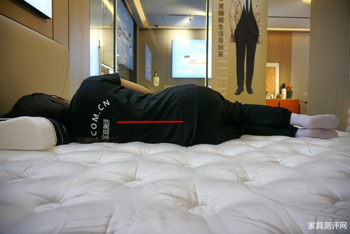 芝华仕5星软床测评：多面设计将高级质感带入小卧室 床垫软糯宜睡眠（型号：情书床架+玫瑰心语床垫）(图31)