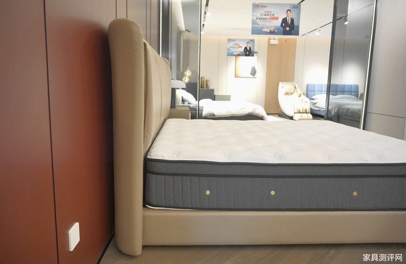 芝华仕5星软床测评：国风旗袍设计联手高级3D床垫 空间韵味和睡眠质感都有了（型号：荣耀享家床架+布兰卡床垫）(图11)