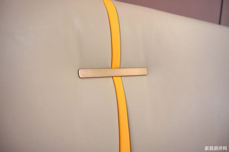 芝华仕5星软床测评：国风旗袍设计联手高级3D床垫 空间韵味和睡眠质感都有了（型号：荣耀享家床架+布兰卡床垫）(图10)