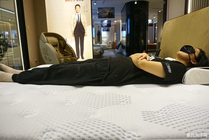 芝华仕5星软床测评：一款具有幸福感的床垫 动静皆惬意（型号：波恩床垫）(图16)