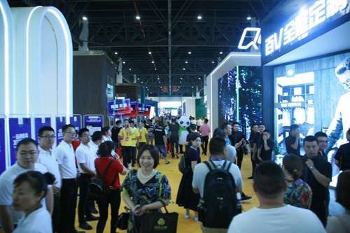 第十九届成都国际家具工业展览会开幕(图4)