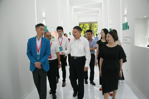 第十九届成都国际家具工业展览会开幕(图2)