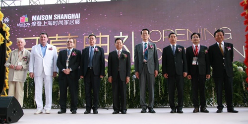 第二十三届中国国际家具展览会和2017摩登上海时尚家居展盛大开幕(图1)