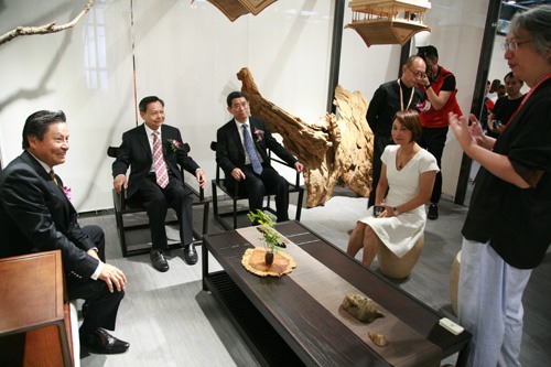 第二十三届中国国际家具展览会和2017摩登上海时尚家居展盛大开幕(图9)