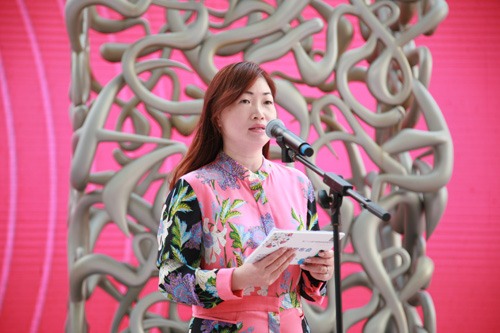 第二十三届中国国际家具展览会和2017摩登上海时尚家居展盛大开幕(图6)