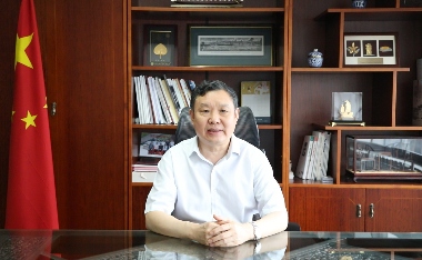 “五华红木家居产业园东成红木智能化工厂投产暨东成红木文化馆揭幕仪式”在广东举行(图2)