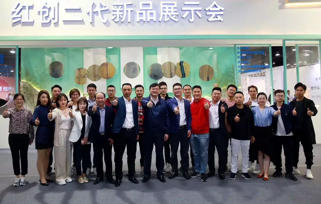 首届中国红木家具展览会在东阳举办(图7)