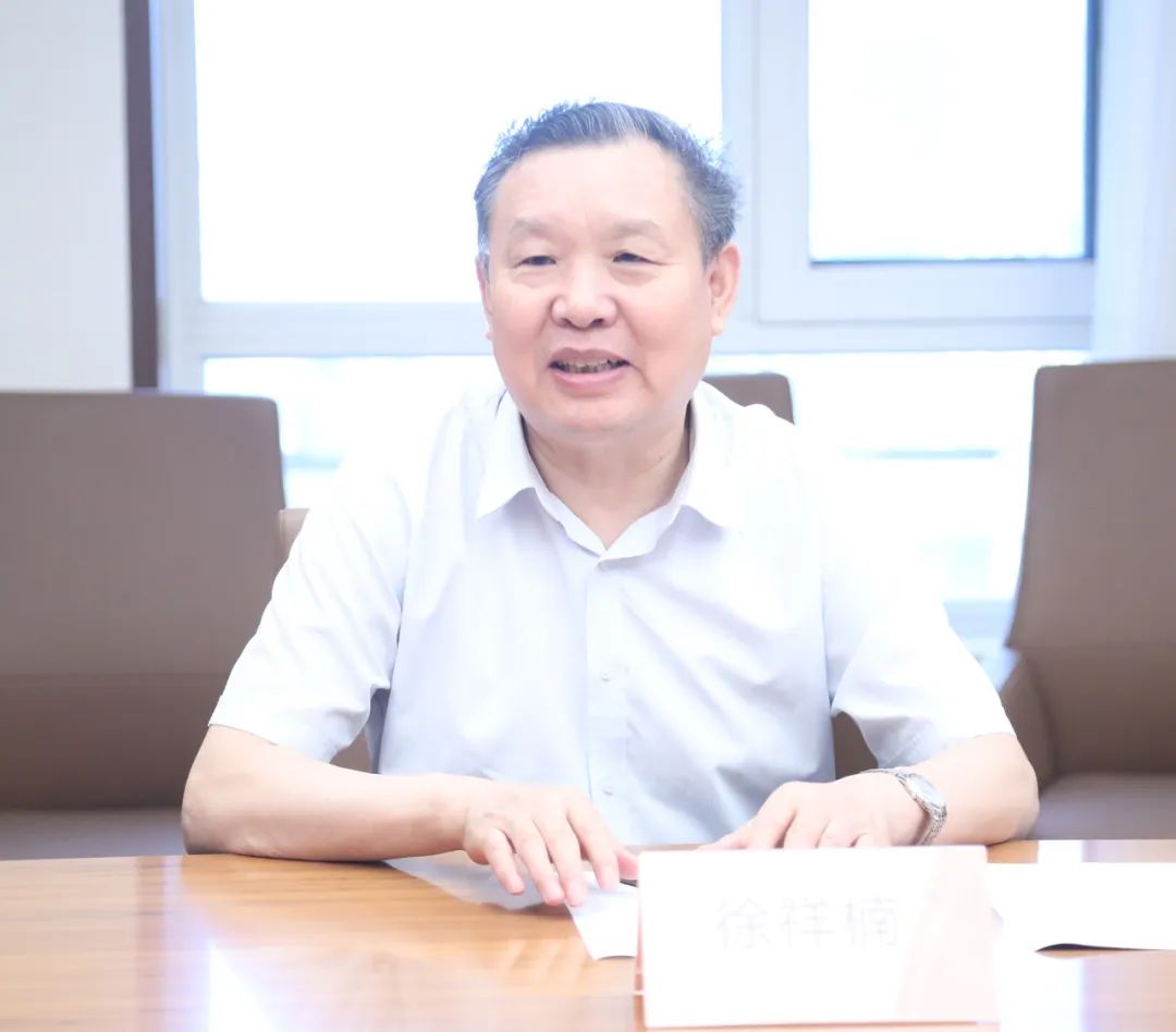 徐祥楠理事长会见兰考县政协主席刘广亮一行(图1)