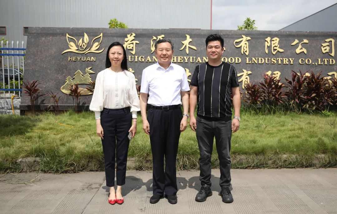 徐祥楠理事长一行调研广西家具产业(图5)