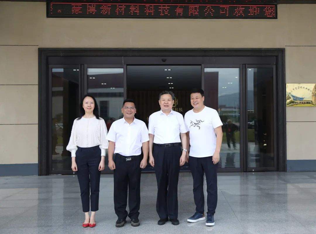 徐祥楠理事长一行调研广西家具产业(图3)