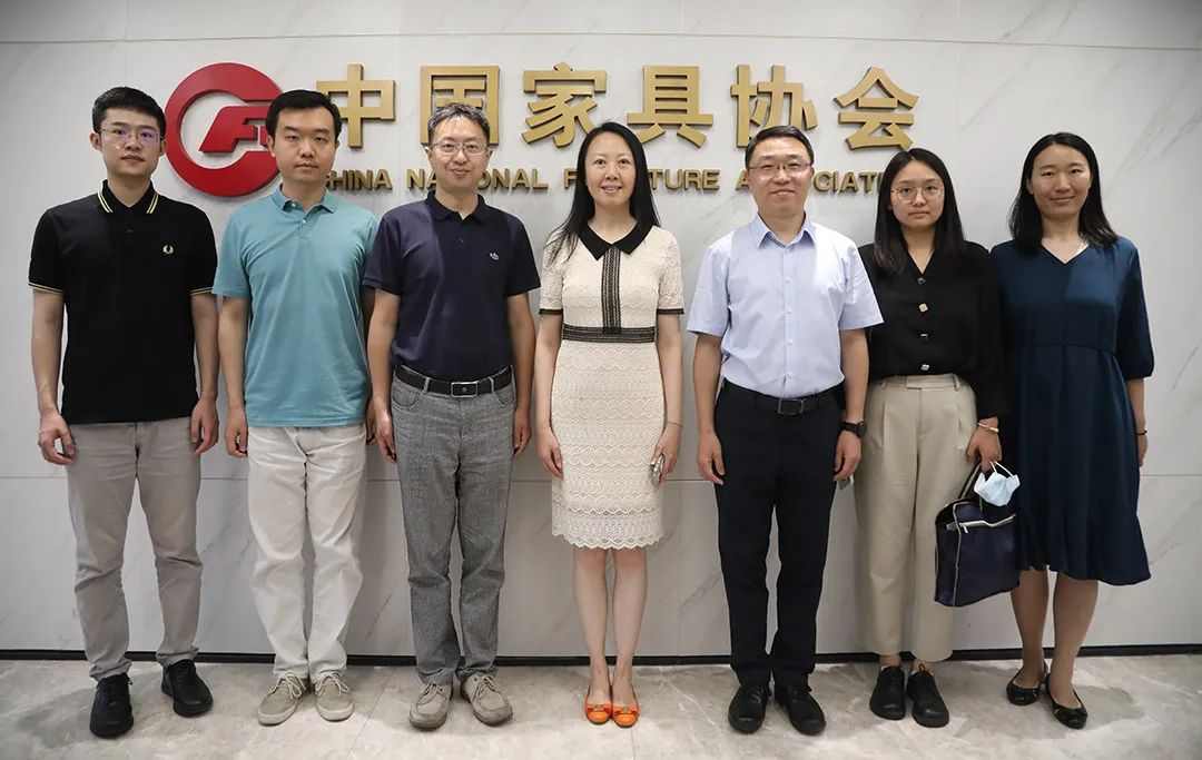 商务部欧洲司王劲松巡视员一行到访中国家具协会(图3)