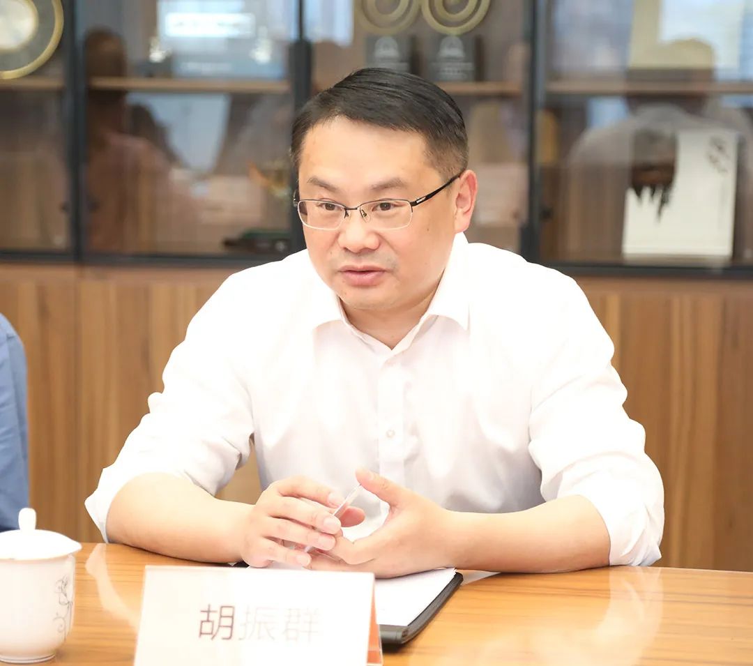 徐祥楠理事长会见宜春丰城高新区党工委书记胡振群一行(图2)