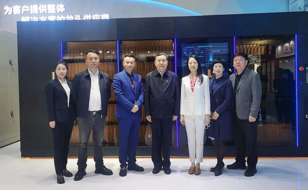 第51届中国家博会（广州）办公商用及设备配料展盛大开幕(图2)